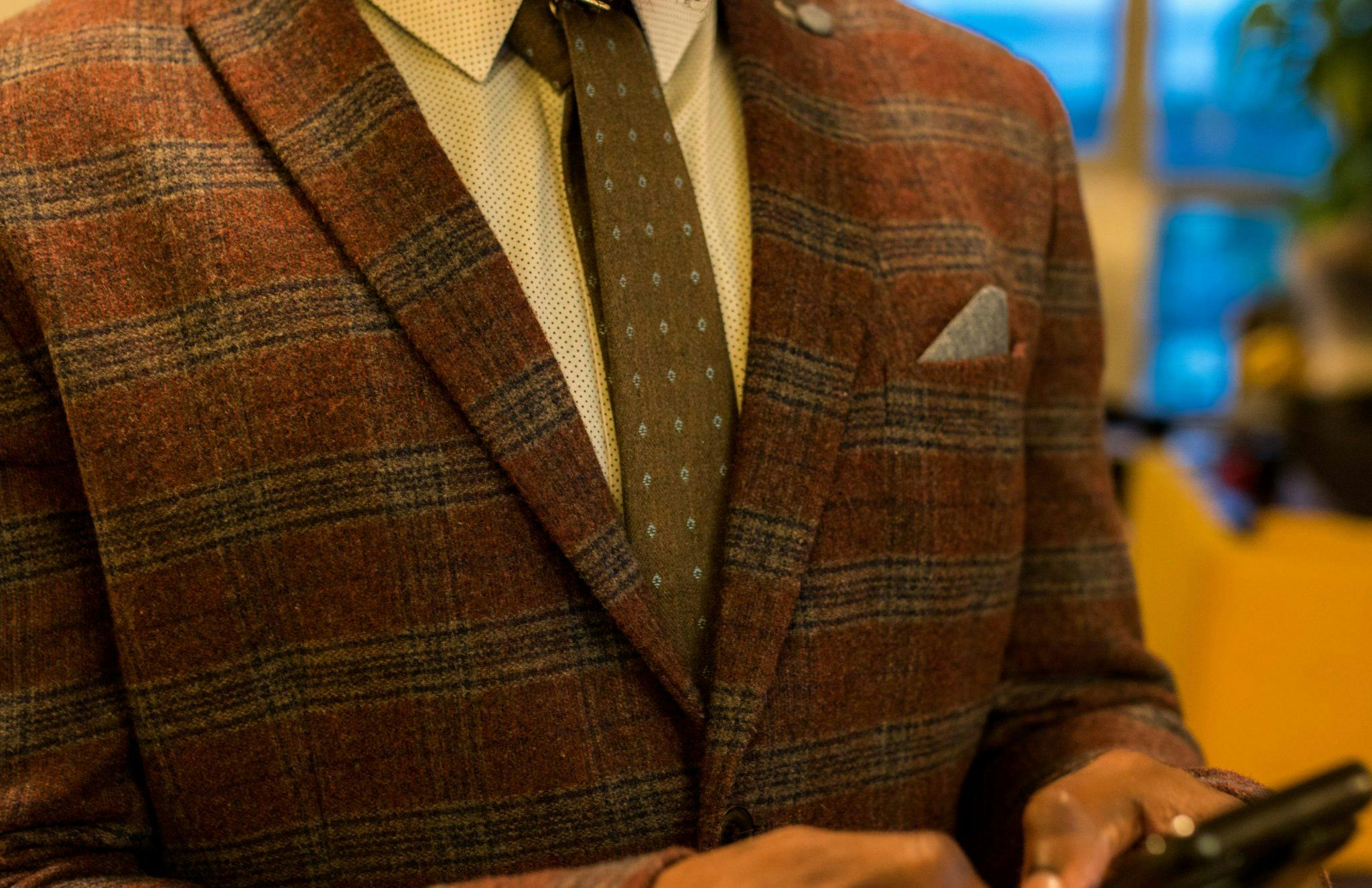 Top 10 Smart Fabrics and E-Textiles Are Reinventing Fashion Tech