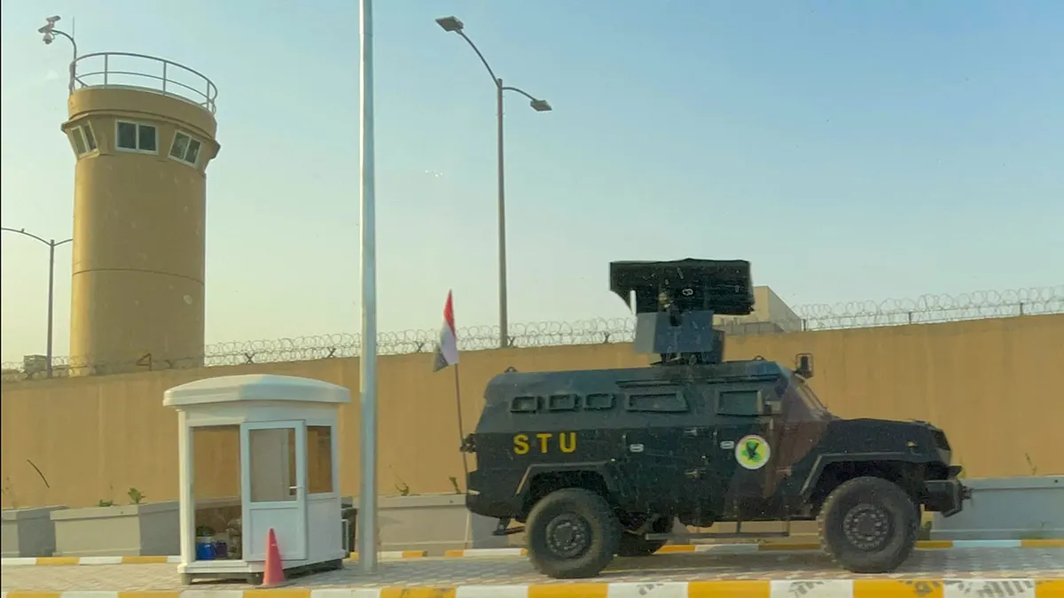 US-Iran Tension Rises: Military Warnings and Regional Impact