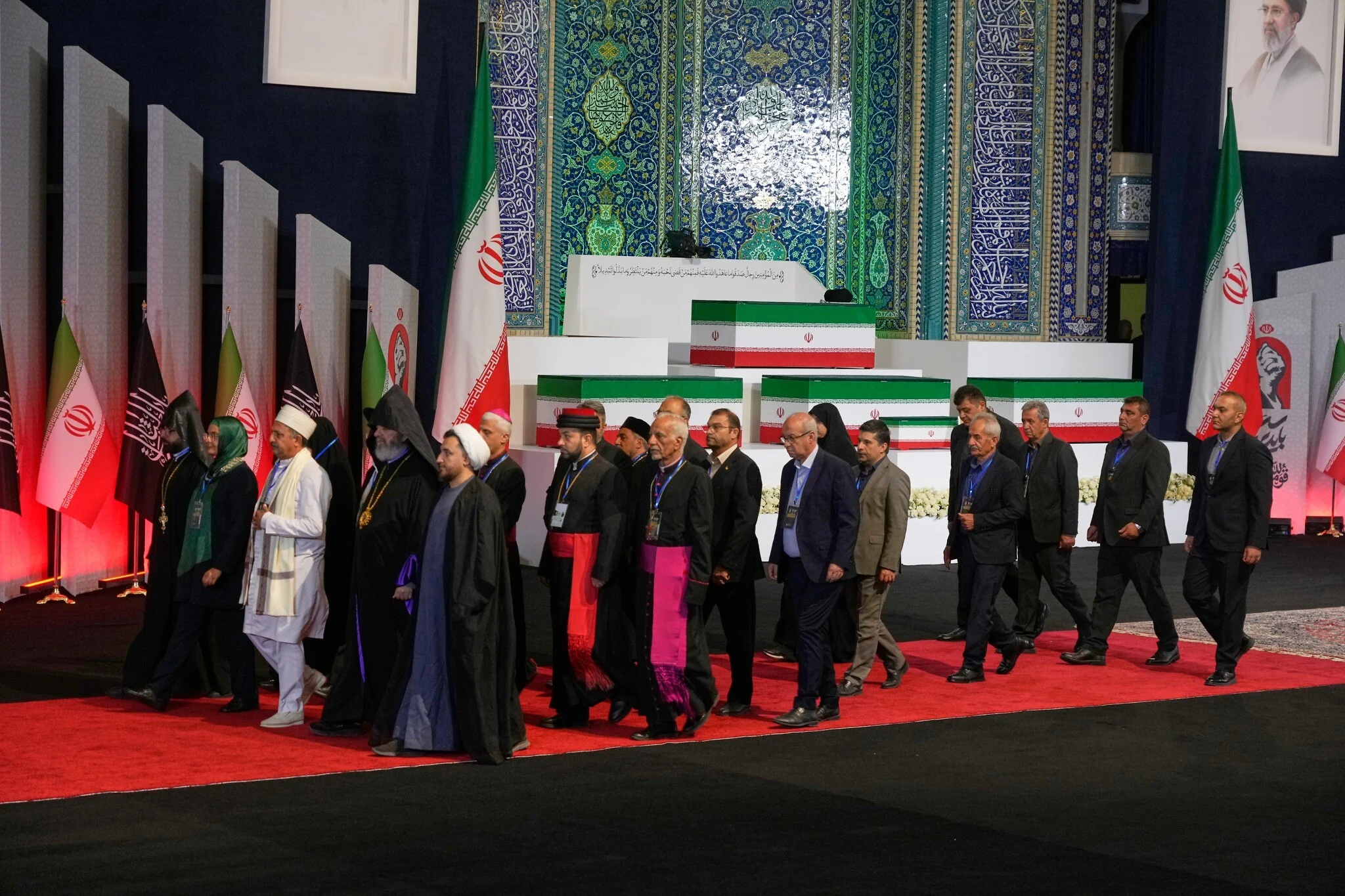 US May Shift Iran Strategy After Major Ceremony Ends