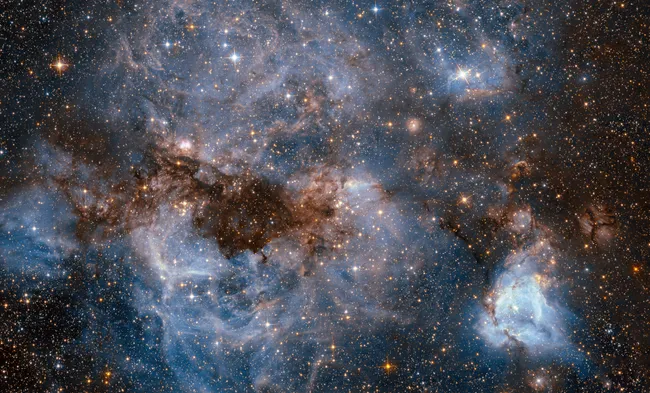 Hubble Captures a Stunning Edge-On Galaxy — What Astronomers Hope to Learn